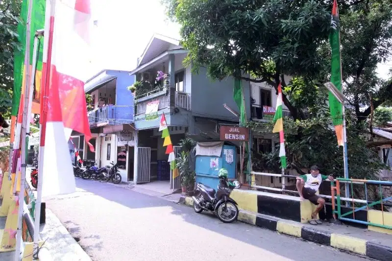 Dijual Rumah 2 Lantai Cocok Untuk Usaha di Kalibata Jakarta Selatan