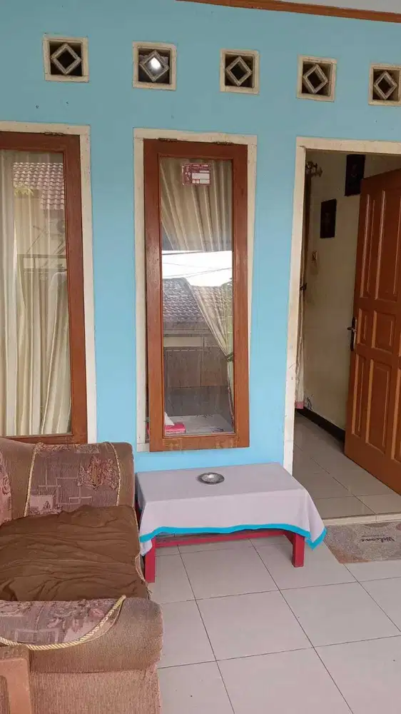 RUMAH DIJUAL HARGA MURAH DEKAT MALL CIPUTRA TANGERANG