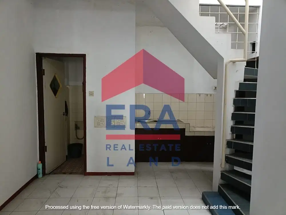 Disewakan Rumah di Pondok Blimbing Indah, Araya Malang