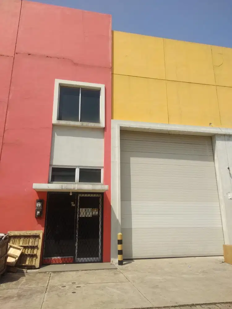 Disewakan Gudang Industri Green Sedayu – Dalam Kawasan Pergudangan