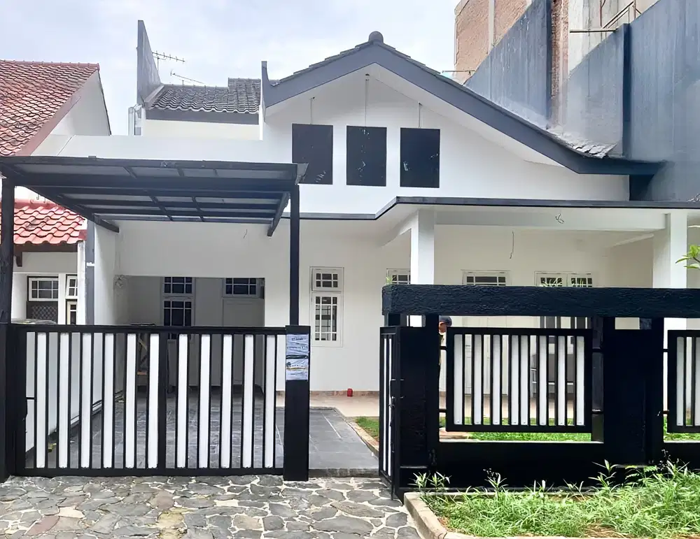 Jual Rumah Bagus 250m2 di Pantai Sanur Ancol