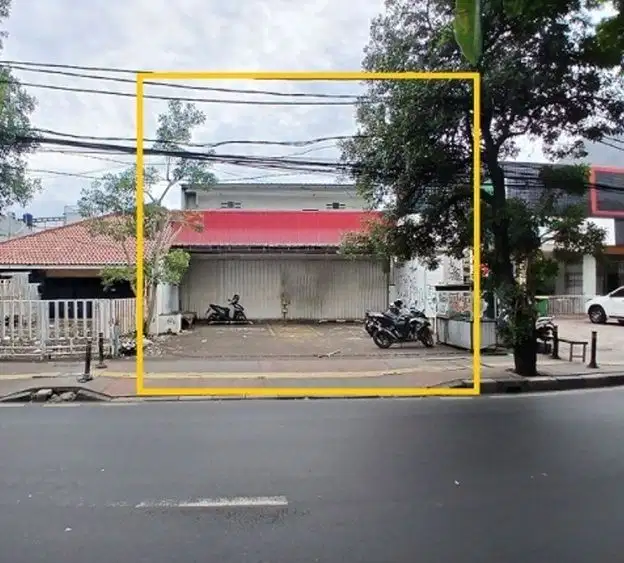 Disewakan Untuk Showroom, Logistik, Retail, Luas 180m2 di Jatiwaringin