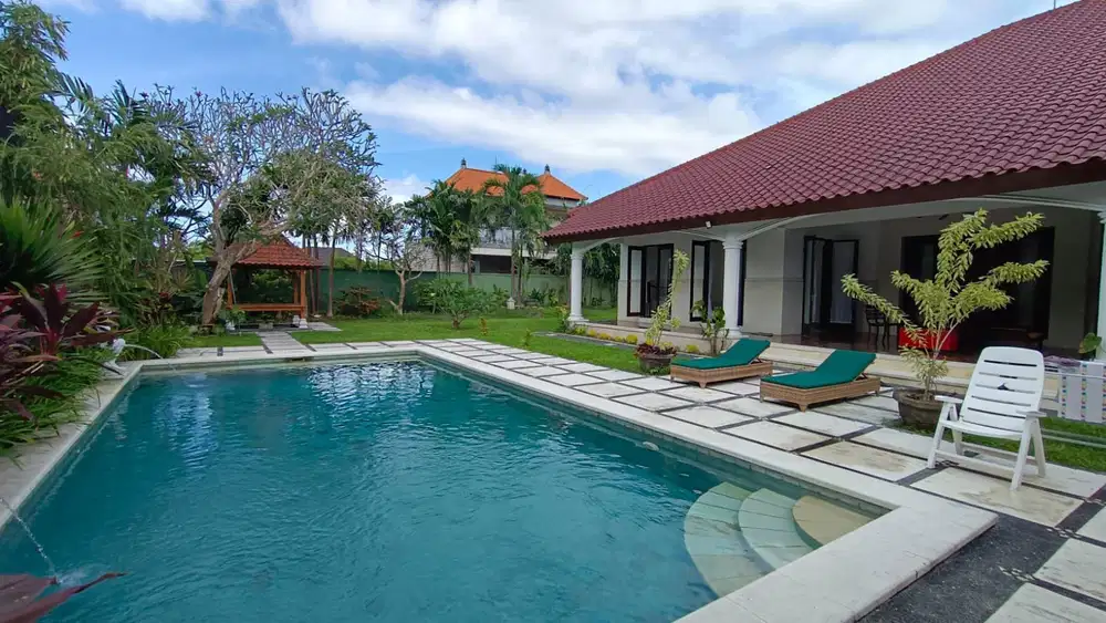 Di jual villa garden luas Lokasi di rangkan ketewel gianyar bali
