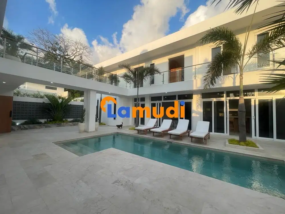 FOR RENT LONG TERM MODERN VILLA AT CANGGU AREA 29 YEARS