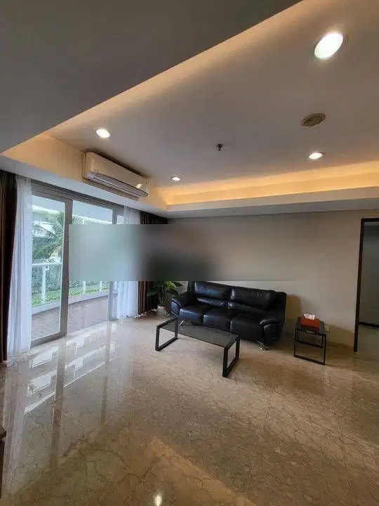 Disewakan Apartemen Royale Springhill Kemayoran 3 BR