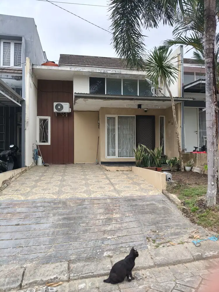 Di Sewakan Rumah kt2 ciputra