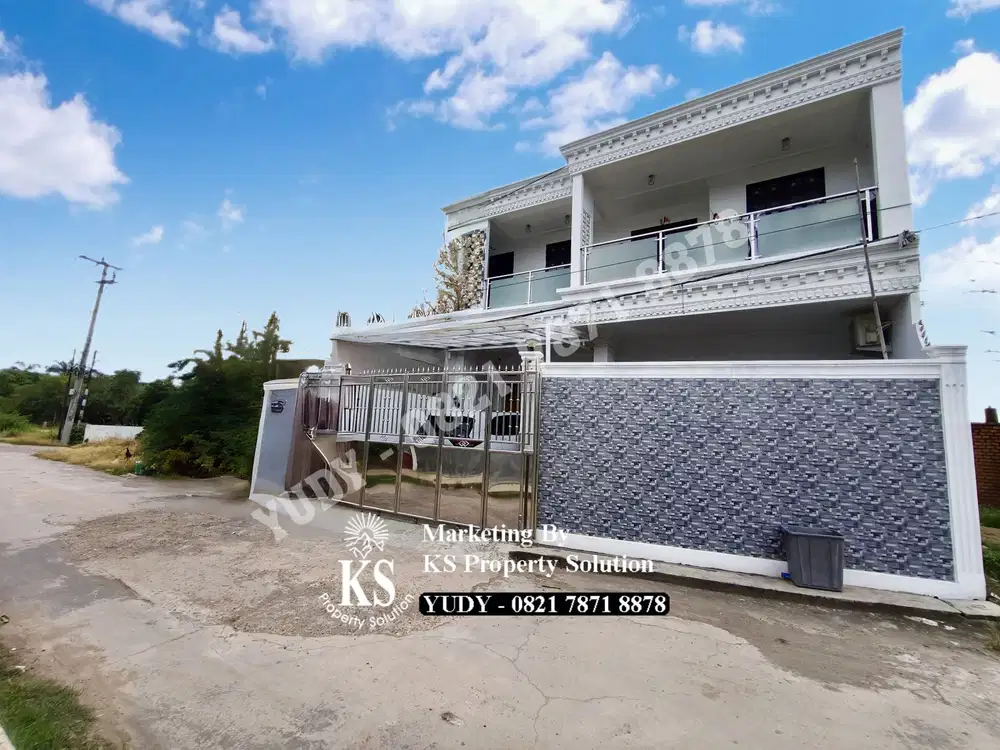 Rumah Mewah di Perumahan Macan Lindungan Bukit Baru Kota Palembang