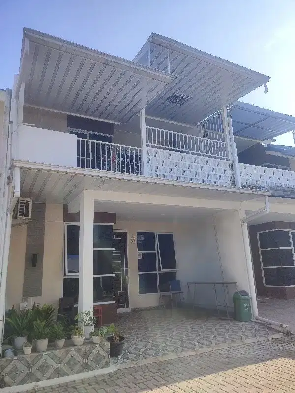 over cicilan rumah 2 lantai siap huni