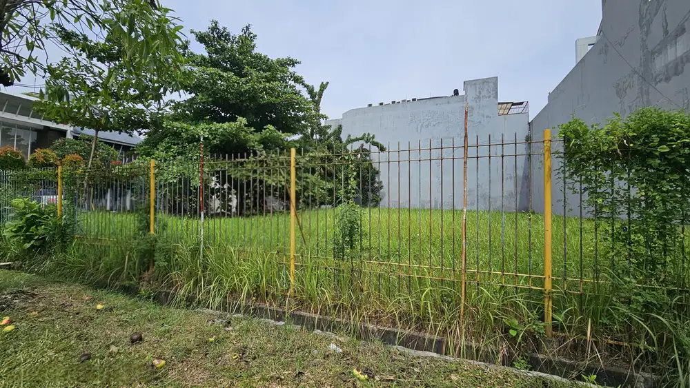 Kavling Hoek Siap Bangun Di Permata Buana Jakarta Barat