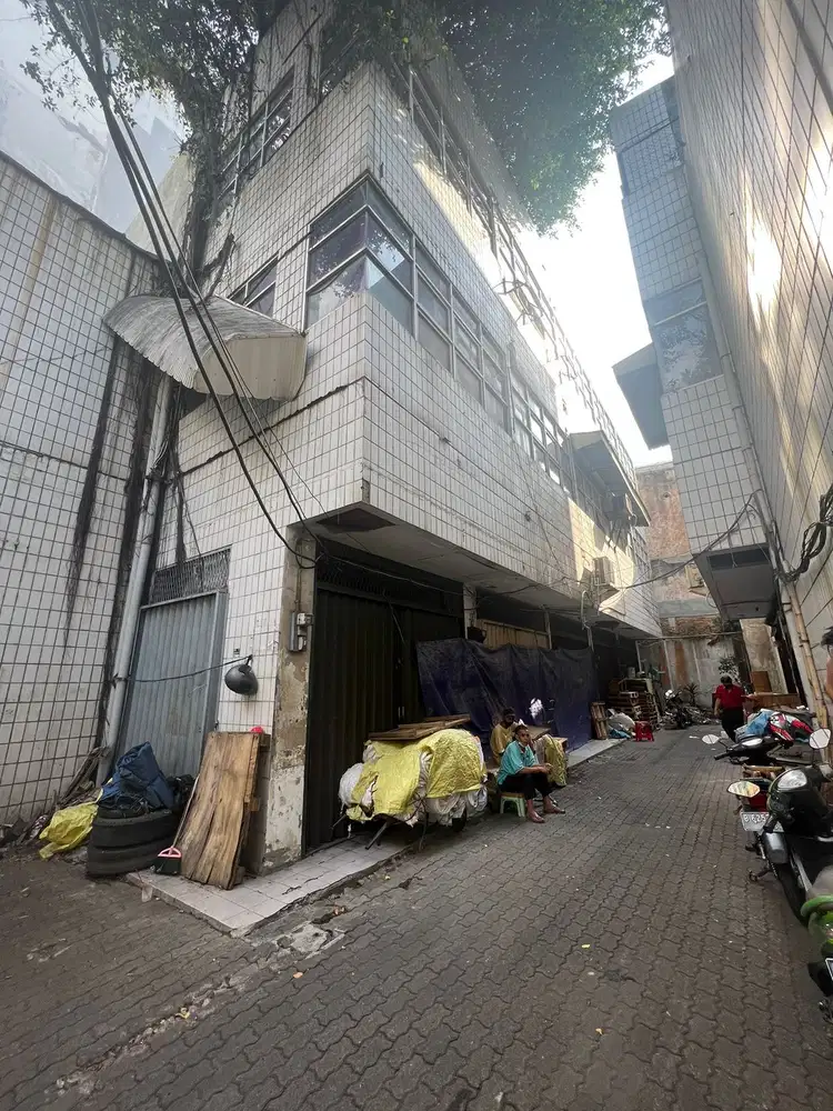 Dijual Ruko di Pintu Kecil Roa Malaka Tambora