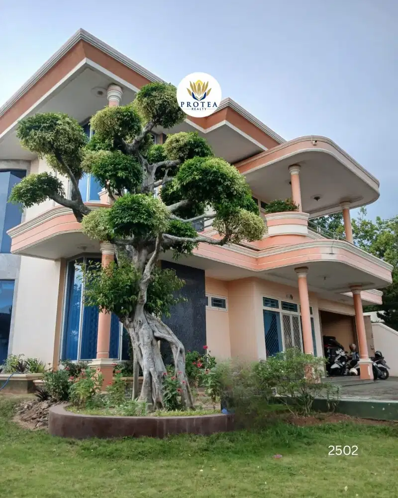 Rumah Dengan Luas Tanah 1600 m2, di Bandar Lampung