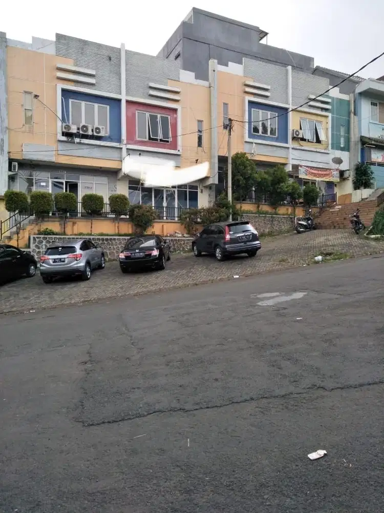 Di Jual/Sewa RUKO STRATEGIS DIKAWASAN SAWANGAN DEPOK