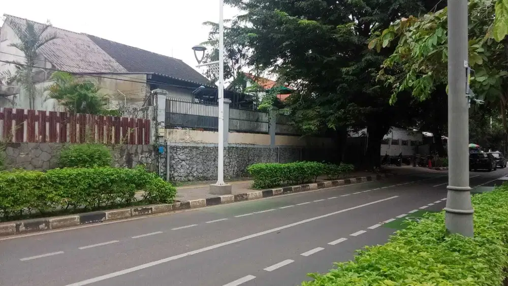 DIJUAL RUMAH MEWAH JALAN UTAMA TEBET TIMUR RAYA JAKARTA SELATAN