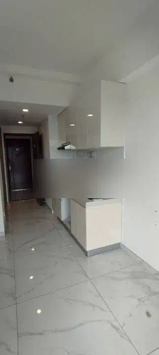 Dijual Skyhouse Apartment Tower Leoni Lantai 3 Luas 20,41m, Type Studio Furnish
