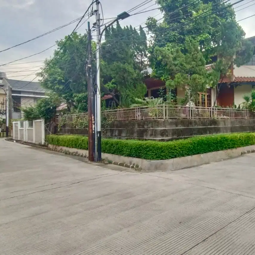 Banting Harga!Jual Rumah Layak Huni Lt 536M2 Di Sunrise Garden