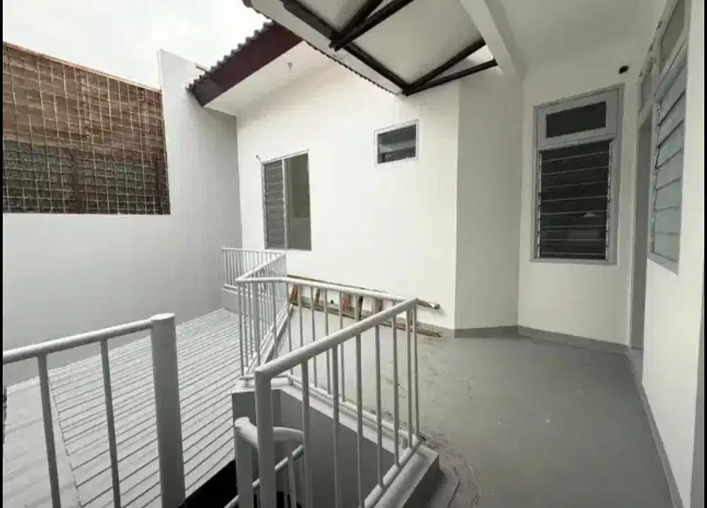 Rumah Taman Ratu Dekat Tanjung Duren, Lokasi Strategis, Jakarta Barat