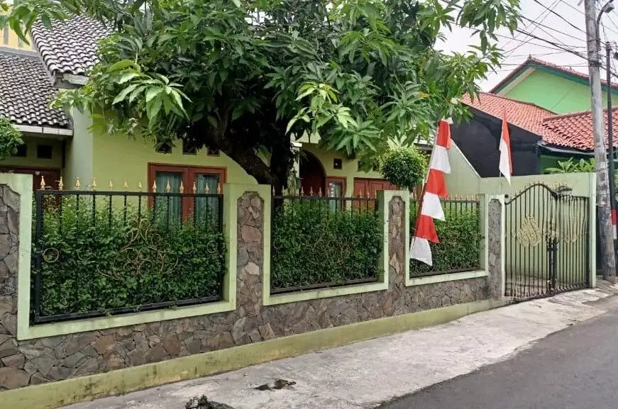 DIJUAL RUMAH TINGGAL KAWASAN CONDET KRAMAT JATI