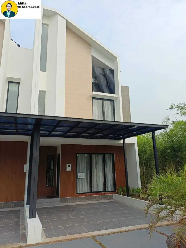 P82. Dijual Rumah 3 Lantai Essence Zebrina JGC Cakung Jakarta Timur