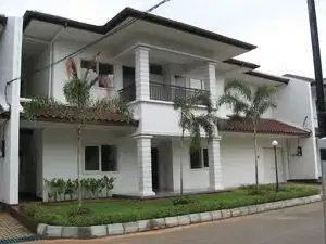 Disewakan Rumah di Kompleks Dalam Kemang