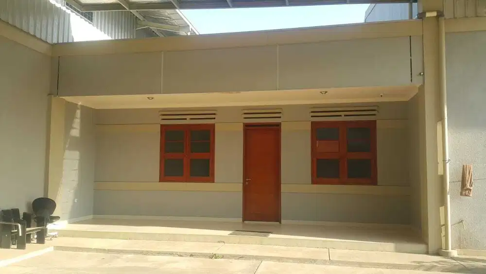 Disewakan Gudang Bagus Baru Siap Pakai Aman Jln. Caringin Bandung