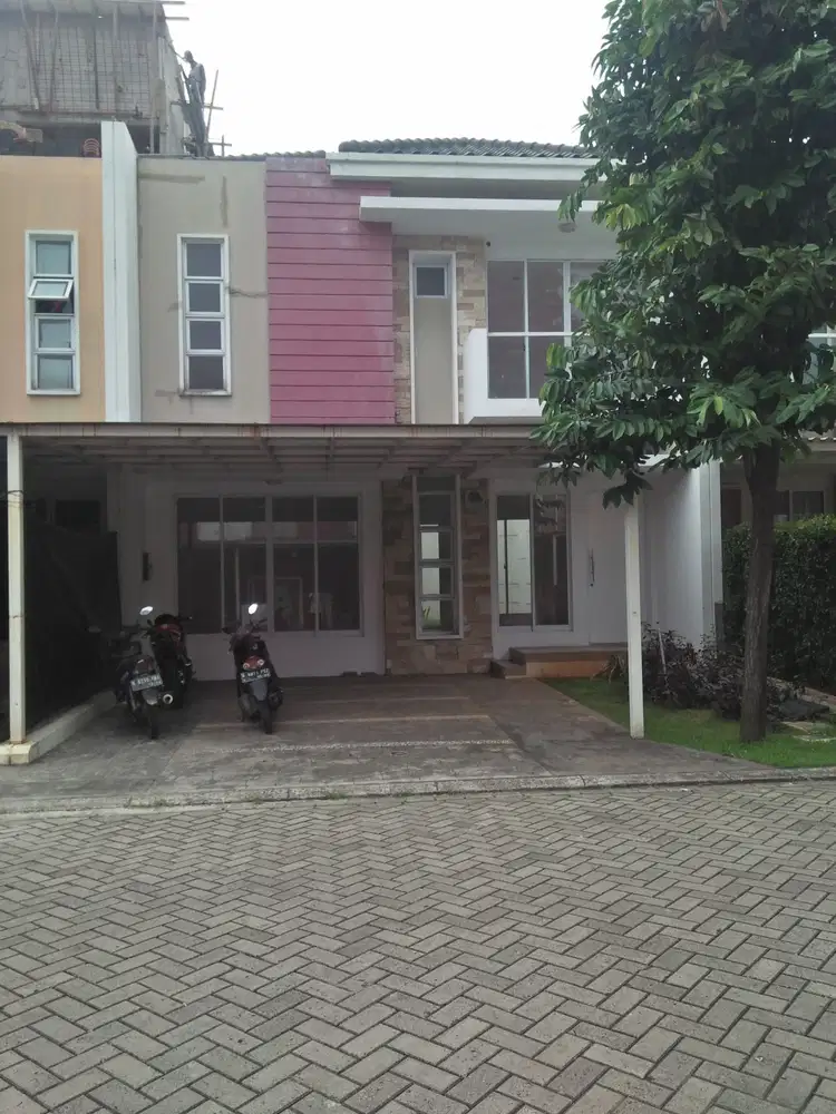 Dijual Rumah 2Lantai Green Lake City - Australia Boulevard uk.8x16m