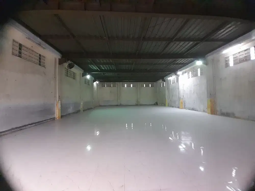 Gudang Kawasan Industri Luas Bangunan 924m², Cipinang, Jakarta Timur