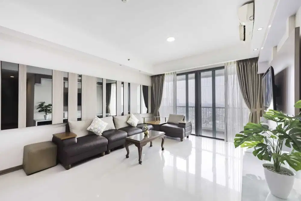 Apartemen St Moritz Royal Suite 3BR Full Furnish Rapi Murah