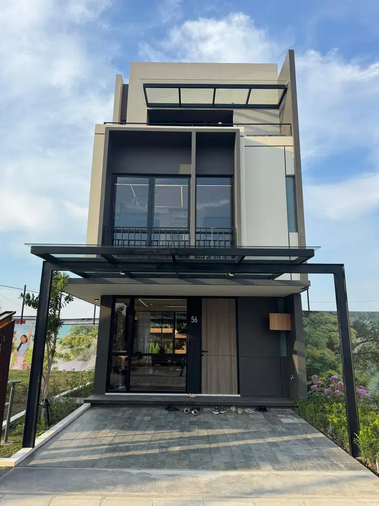 Rumah view Danau di tanjung Bunga Makassar