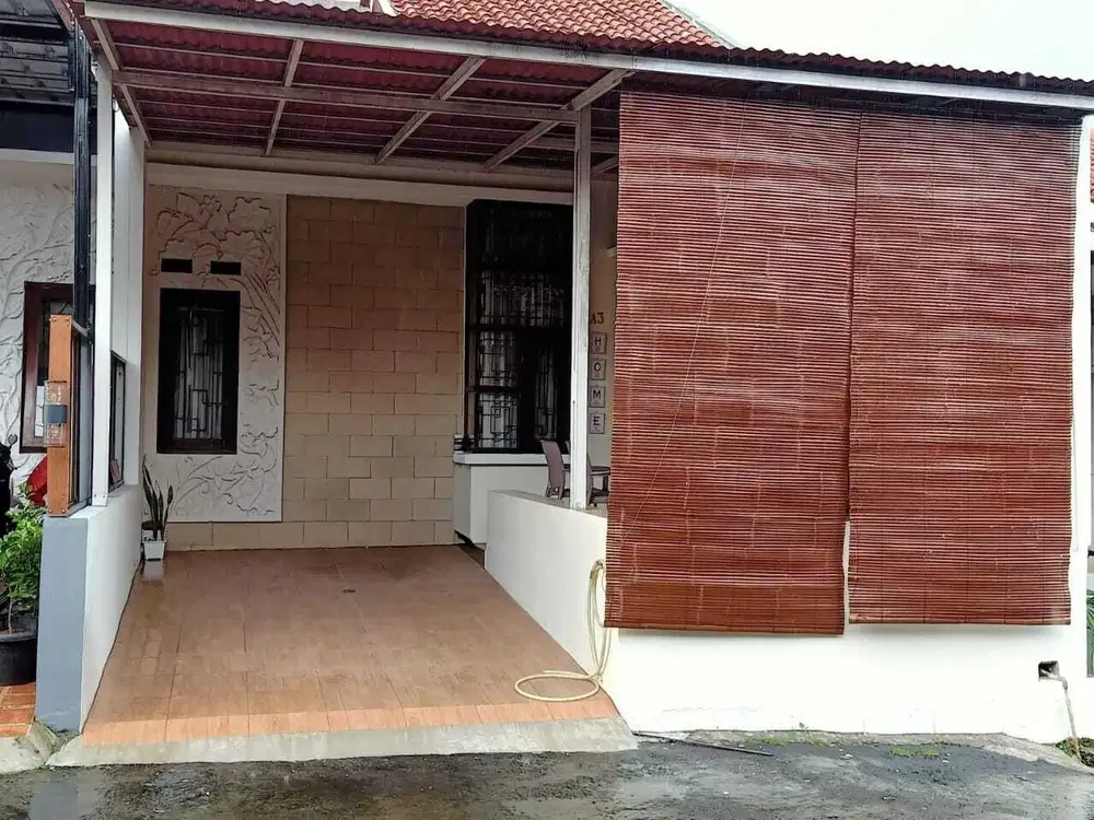 RUMAH CANTIK MINIMALIS DI CLUSTER YANG NYAMAN