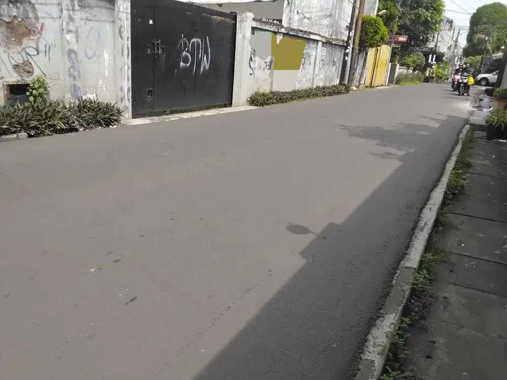 Dijual rumah hitung tanah di lokasi perkantoran Menteng Dalam