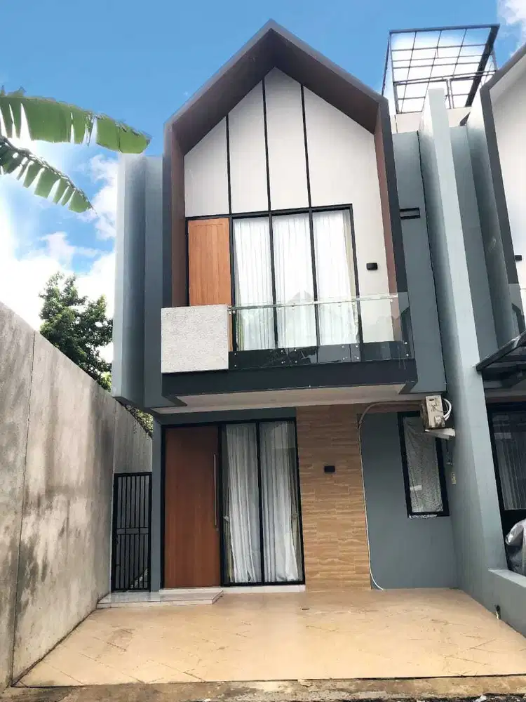 DI JUAL MURAH RUMAH DLM KOMPLEK ADA SWIMING POOL DI CIPEDAK JAGAKARSA