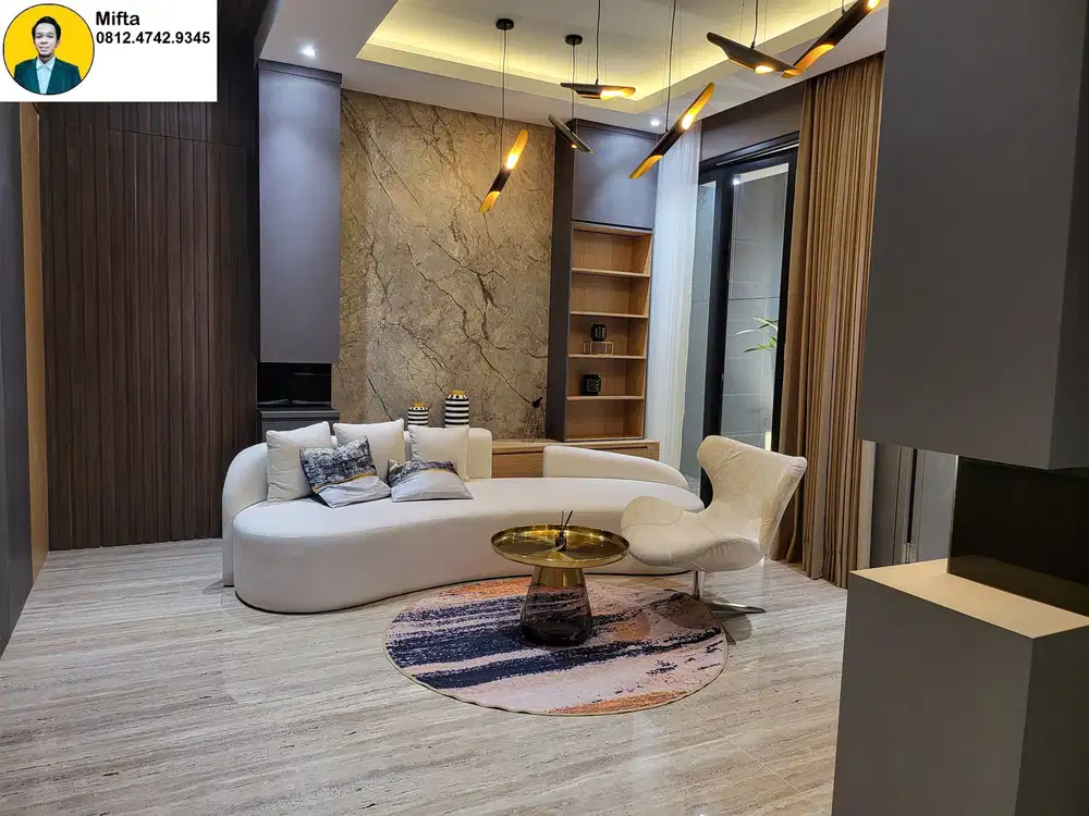 P7. Dijual Rumah 3 Lantai di Cakung Jakarta Timur Jakarta Garden City