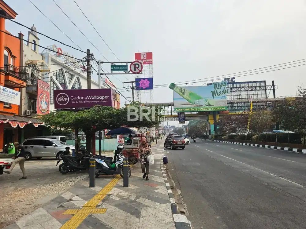 Jual Ruko 2 lantai Jl. Margonda Raya, sebrang Terminal Depok