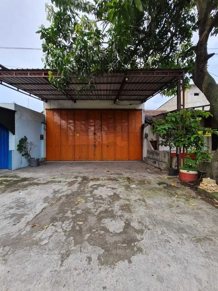 Gudang strategis pinggir jalan bypass klaten- jogjja