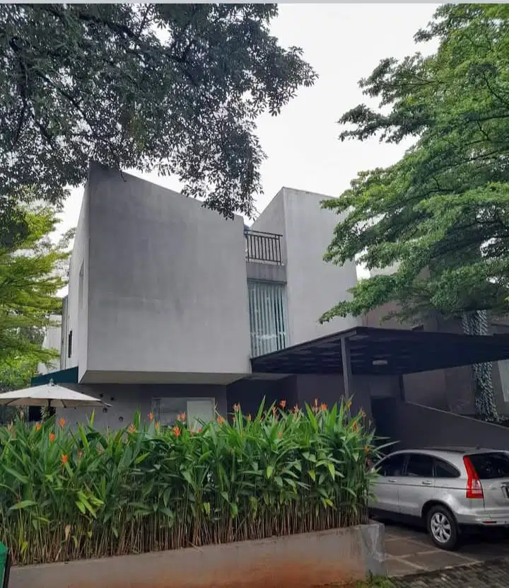 DIJUAL RUMAH CLUSTER OZONE RESIDENCE POSISI HOOK DI BINTARO