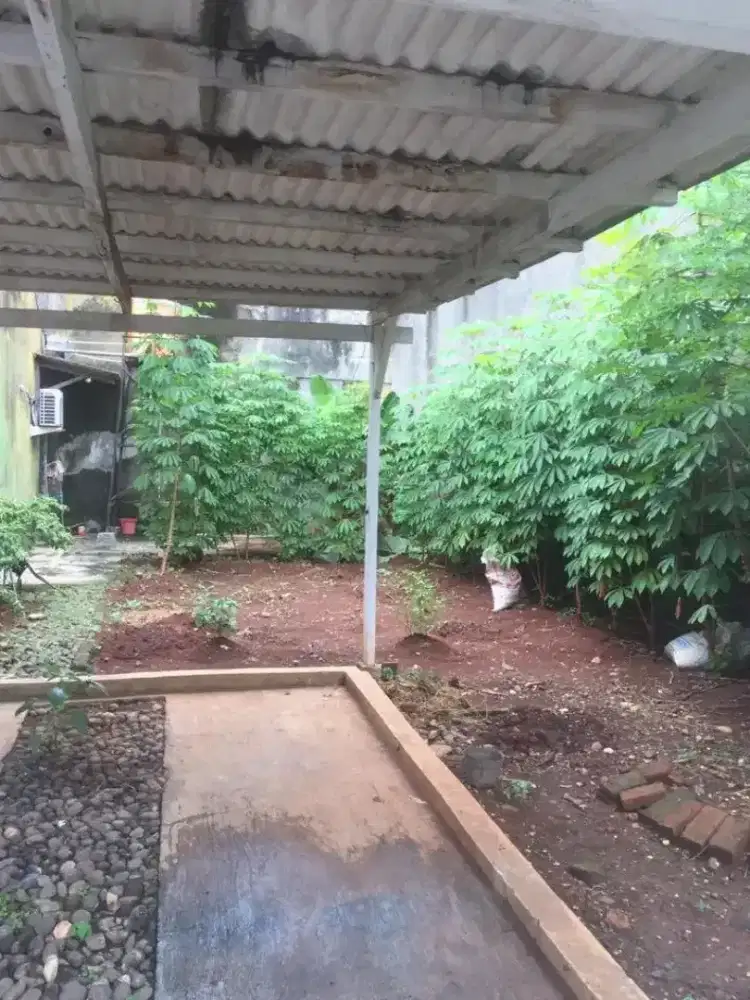 Rumah Jaksel Tanah Luas Dekat tol dan stasiun Bintaro JakartaSelatan