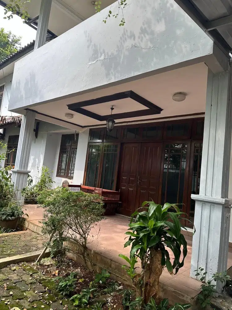 Disewa Rumah Hook Bagus Sudah Renovasi di Tulung Agung Menteng, Jakpus