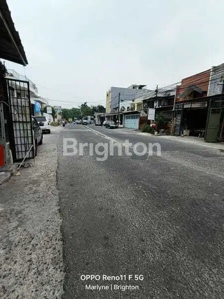 Dijual Ruko Siap Huni, Lokasi Strategis, Dekat dengan Tanjung Duren,