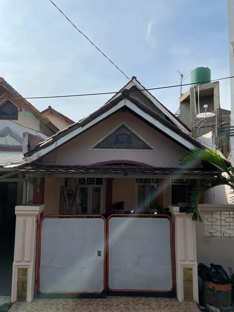 DIJUAL Rumah Siap Huni Anggrek Loka, Graha Raya Bintaro Jaya