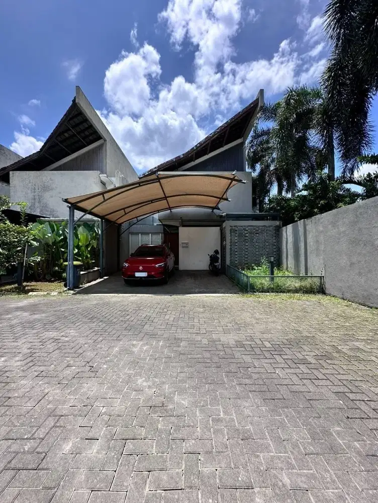 MODERN MINIMALIS TOWNHOUSE DI VETERAN DEKAT BINTARO