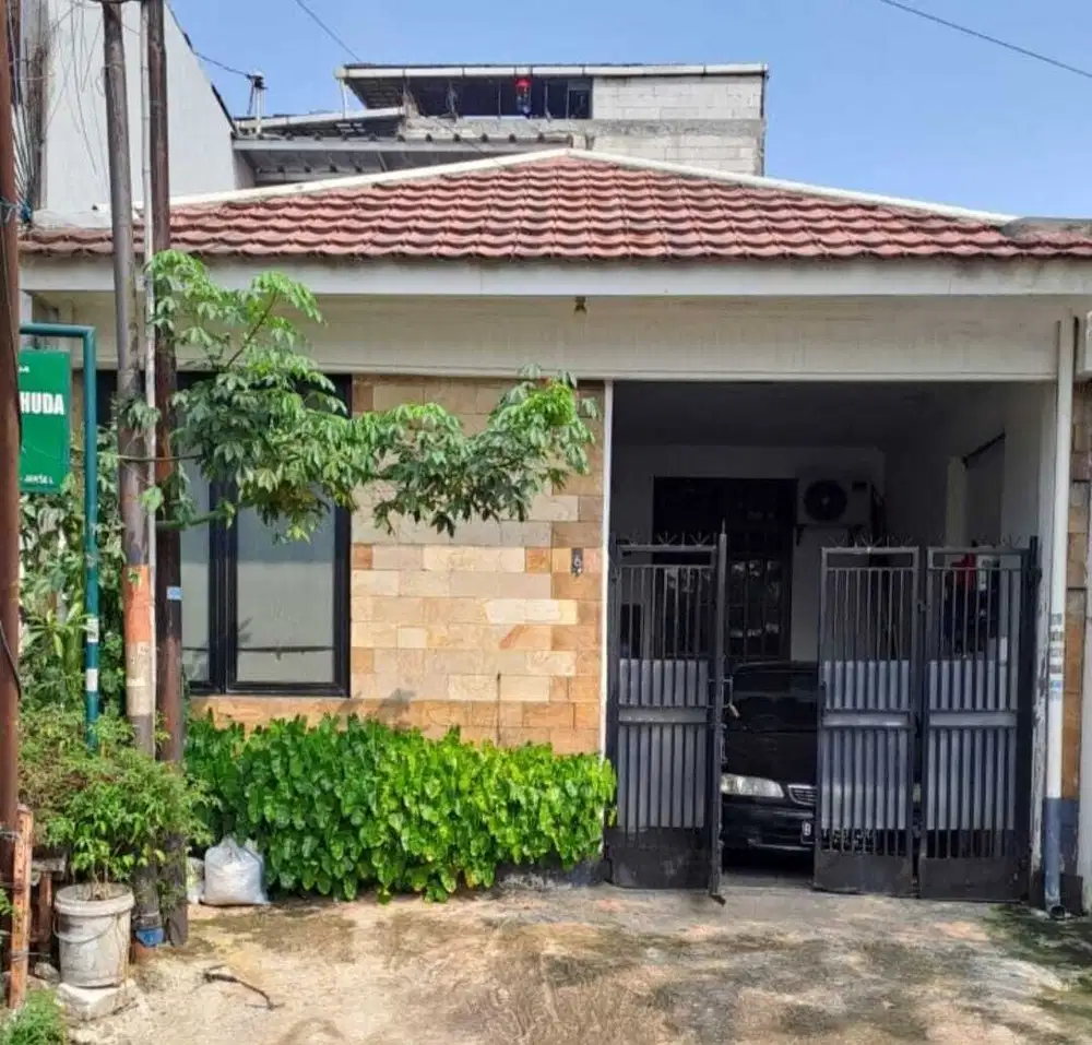 Rumah 2  lantai di pesanggrahan petukangan jakarta selatan