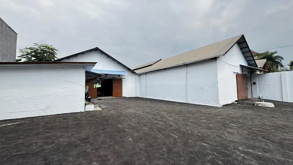 Gudang Kapuk Kamal Cengkareng READY Baru Renovasi Luas Tanah 1000