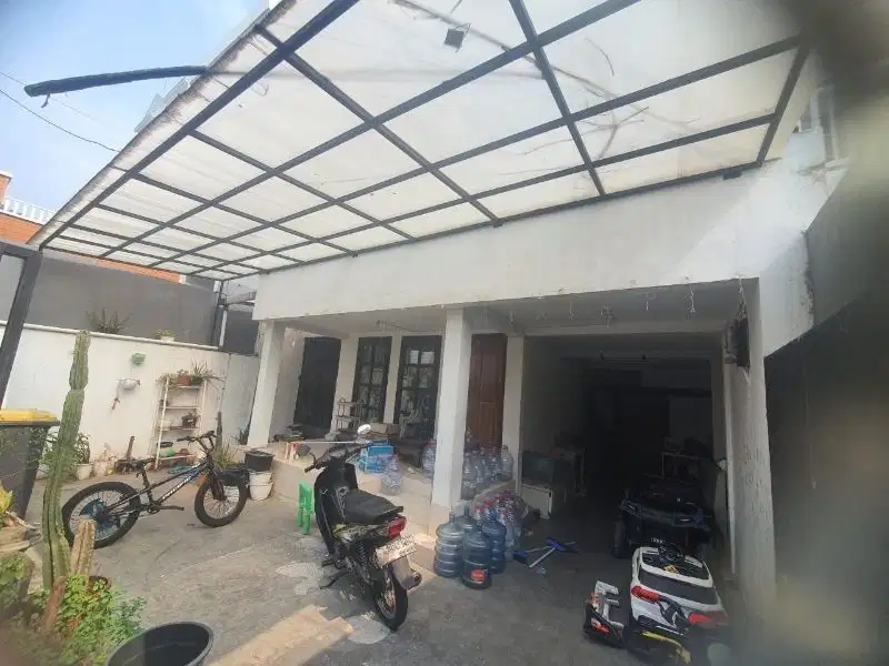 Rumah Siap Huni Area Tenang Akses Jalan Lebar Di Pondok Indah
