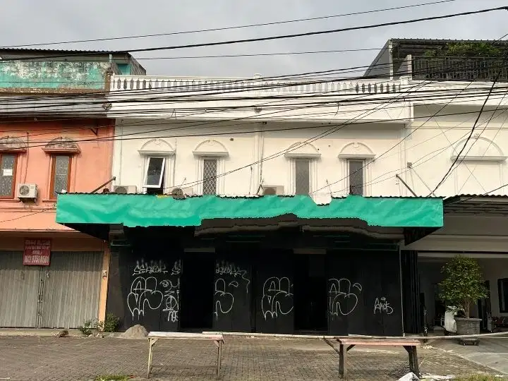 ruko gandeng 2 unit Disewakan di Pondok Cabe raya