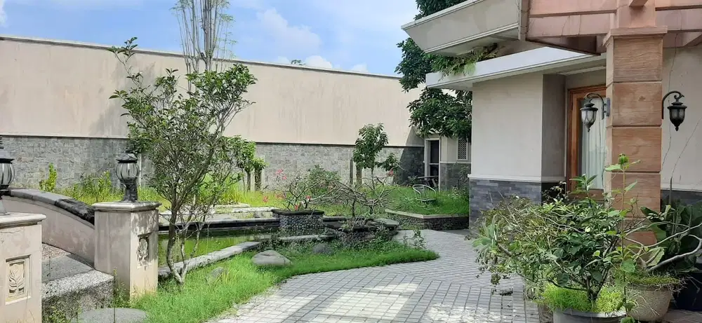 Rumah Lux MakamHaji Sukoharjo 402m2 carpark taman selatan H03