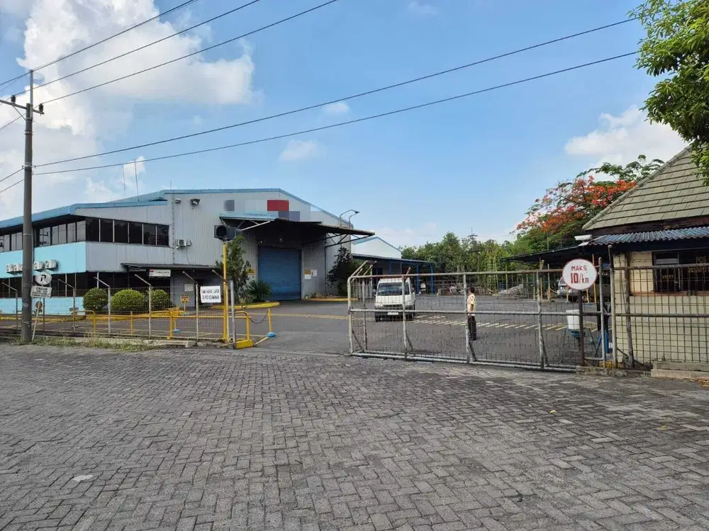 Jual gudang ex pabrik raya trosobo