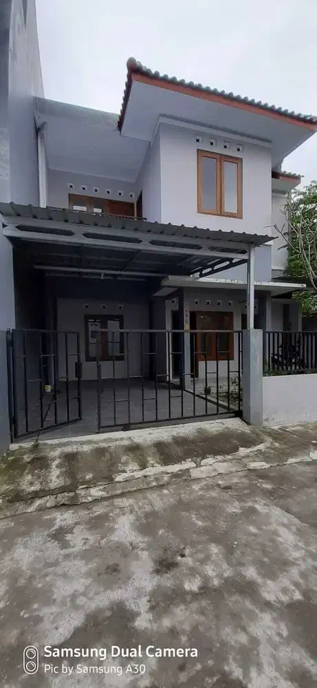 Rumah Murah Cocok Hunian Dan Kantor Area Seturan Dekat Upn Dan Ykpn