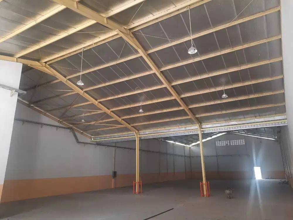 Disewakan Gudang Luas 967m di Jl Raya Bekasi Km26 Cakung