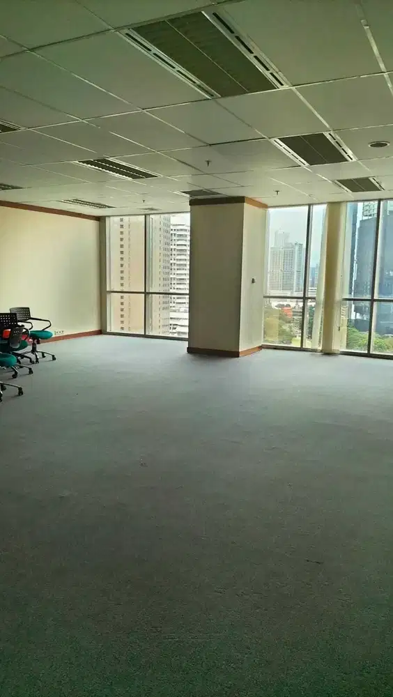 DISEWAKAN MENARA BATAVIA OFFICE SPACE LANTAI SEDANG AREA STRATEGIS