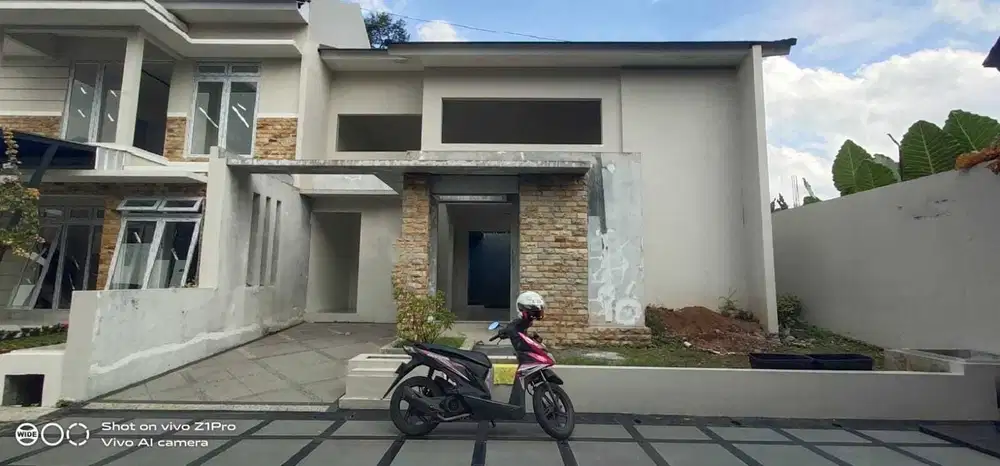 Rumah Minimalis 2 Lantai View Gunung Slamet